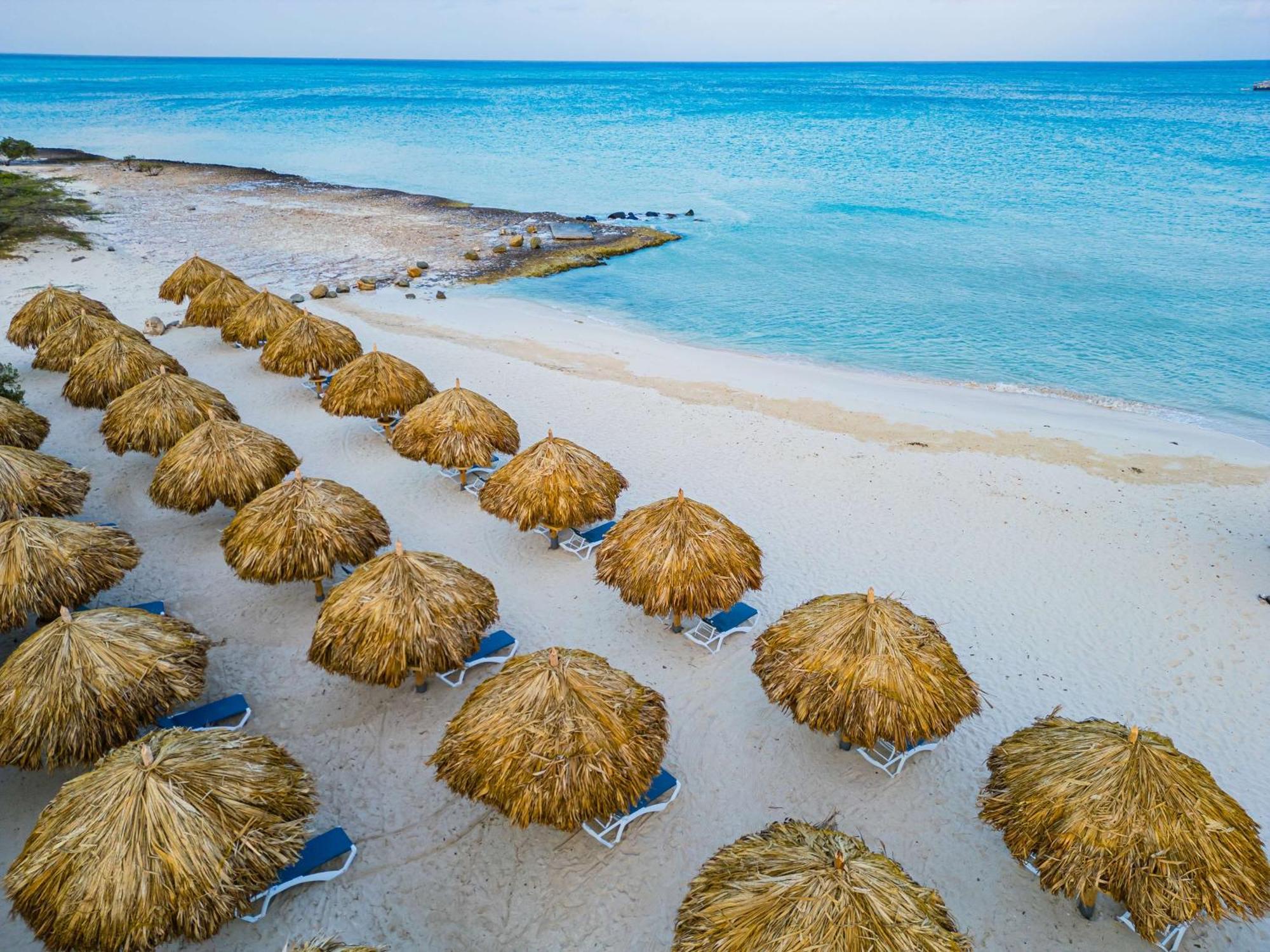 Embassy Suites By Hilton Aruba Beach Resort Palm Beach Exterior photo